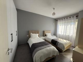 Lori's Seaside Modern Apartment - Durazzo - 3