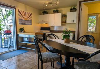 Chalet Loft #1 Waterfront with Spa Fireplace & Wifi - Cap-Saint-Ignace - 3