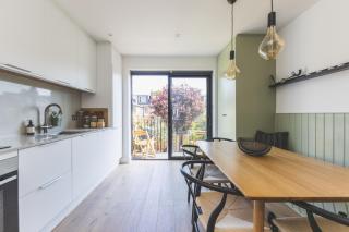 High-End 2BR 2BA with Private Outdoor Space - Londra - 6