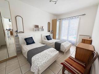 Élégante villa moderne à deux pas de la plage - FR-1-831-7 - 2