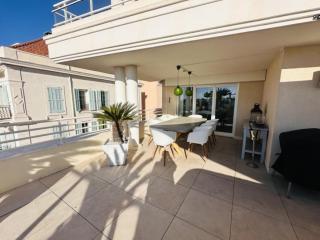 BRISTOL PARK AP4467 by Riviera Holiday Homes - Cannes - 8
