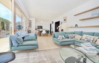 5 Bedroom Stunning Home In Ploemeur - 5