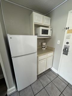 Ocean View Double Queen Suite! Perfect for 4 Guests! Sea Mist 51112 - 6