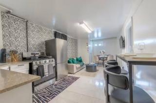 Highend House w/ 9 BRs, 16 beds, 5 bath, Sleep 27 - Newark - 5