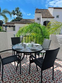 2 Bed Apartment in Benavista Estepona - Estepona - 7
