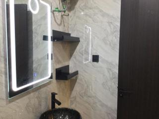 Enchanting Two bedroom Home with Pool - Ikeja - 3