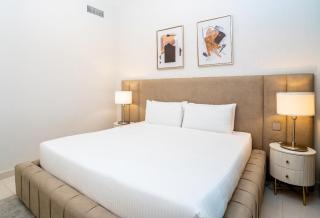 HomesGetaway-Luxury 2Br Apartment in Beach Vista Tower 2 - Dubái - 7