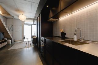 NYC Loft Vibe! 2BR City Stay w Rooftop Terrace - Wellington - 2