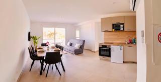 LE 209, 3min à pieds de la Plage, tout confort, Terrasse, 2 Parking privée - Vias - 0