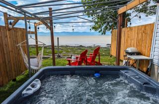 Chalet #10 - Spa with river view & Fireplace - Cap-Saint-Ignace - 0