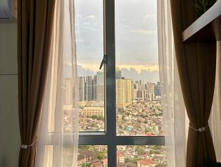 Condo in Mandaluyong with BGC Skyline - Manila - 8
