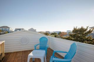 Paws 'N Relax - Oak Island Accommodations - 4