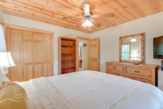 Game Room and 3-Story Deck at Lake Hiwassee Hideaway - Murphy - 2