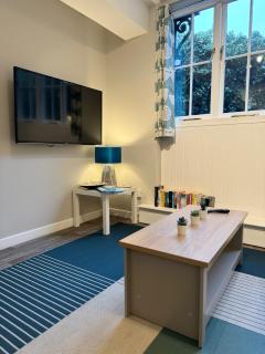 Warehouse Apartments 1Bed Sleeps 2 Pets Welcome - Ulverston - 3