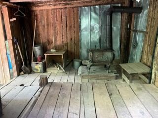 Camping Cabin on a Rustic Ranch near Great Smoky Mountains National Park, Tennessee - Walland - 1