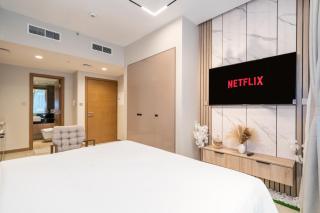 Live in Luxury Studio at Business Bay - 3