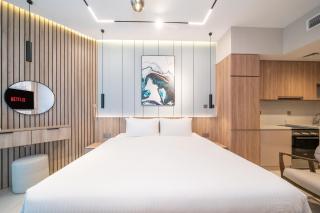 Live in Luxury Studio at Business Bay - 1