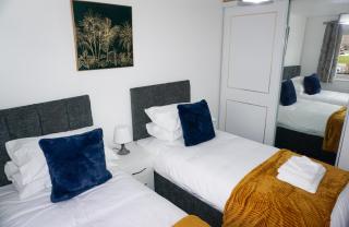 The Oasis - For Contractors and Individuals - Wigan - 3
