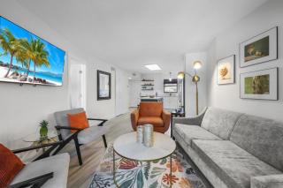 Anglers Cove A-205 - Marco Island - 4