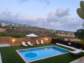 Villa Daphne - Coral Bay - Surrounded by Nature - Absolute Privacy - Peyia - 4