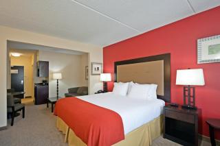 Holiday Inn Express Hotel & Suites Kodak East-Sevierville by IHG - 5