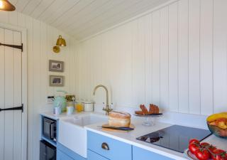 Plas Uchaf Farm Retreat - Llannefydd - 3