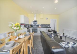 Bay View - Tenby Apartment - Tenby - 4
