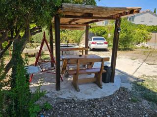 Apartment Antonio, on the seafront with garden - Kaštela - 0