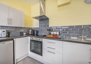Bay View - Tenby Apartment - Tenby - 3