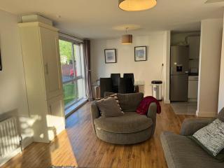 Bright and Modern Central Belfast Apartment - Belfast - 7