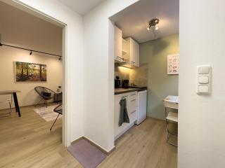 Modernes 1 Zimmer Apartment in Schwabing nähe Allianz Arena und Englischer Garten - Múnich - 3