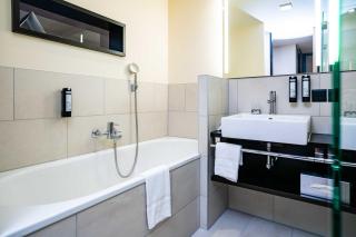 Hotel Seepark Thun - Thun - 4