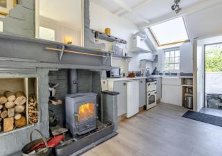 The Tin House - Llwyngwril - 7