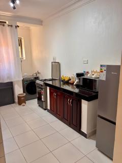 ShirleyzCozyHaven - Elegant Living - Jinja - 8