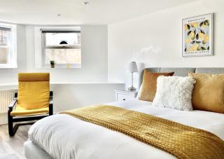 Redland Apartment - Two Bedroom with Private Patio - Bristol - 3