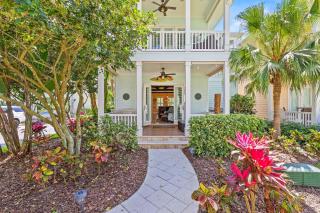 Outriggers 18- Happy Daze - 0