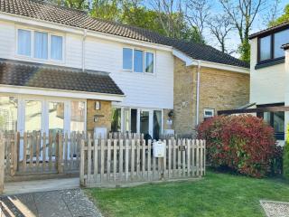 Thistle Cottage - Wootton Bridge - 0
