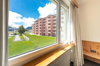 Cosy 3 bedroom Balcony Free parking Fast Wifi - St. Moritz - 8