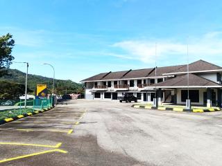 Nucifera Hotel Tambunan - - 6