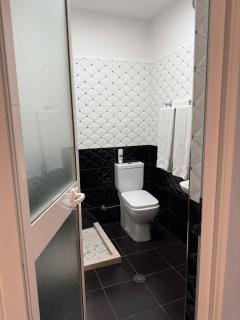 Hotel M&S - Tirana - 5