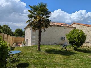Les Pierres Douces - Champniers - 0