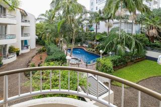 Charming 1-Bed with pool & close to the beach - Gold Coast - 6