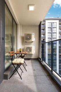Platinum Designer Flat with Balcony & Parking by FlatManager - Plovdiv - 9