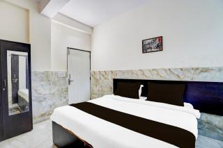 Hotel O The Max inn - Greater Noida - 2