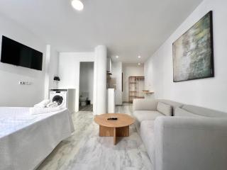 La Plaza City Center & Beach Cozy Studios - Fuengirola - 1