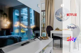 BoutiqueApartment KingSize 700Mbps SmartTV - 8