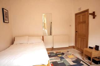 Elegant & Sunny 2BD basement stay, Edinburgh! - Edimburgo - 6