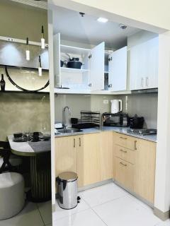 Landscape view and sea view 1BR near Airport - Manila - 5