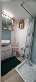 Ema Cottage - - 7