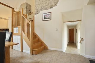 Beautiful Barn Conversion with Games Room - 1